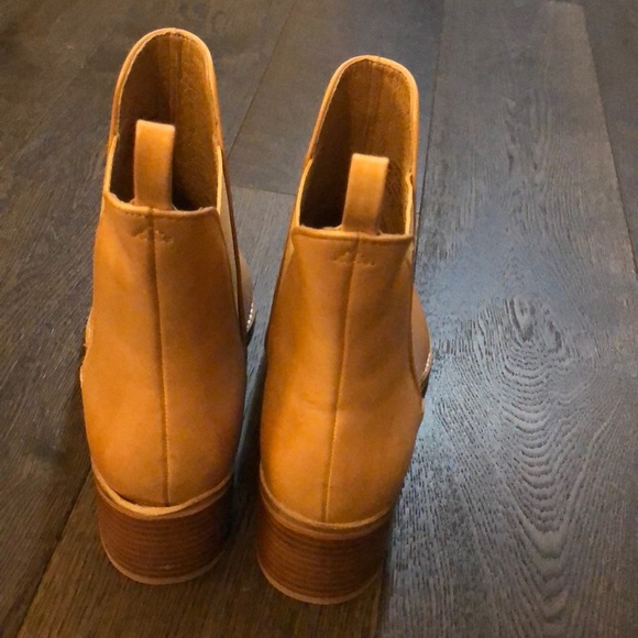 Wittner Tan Booties - Picture 3 of 5